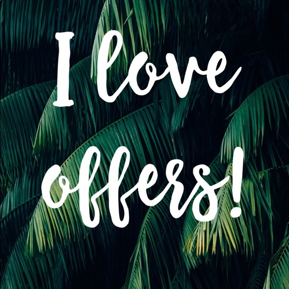 🌟CHRISTINA’S CLOSET🌟 - Picture 2 of 3